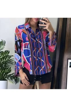 Chemise Satiné Royal Et Fuchsia Avec Joli Motif