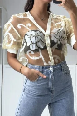 Chemise Transparente Beige Avec Motif Dorée