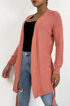 Gilet Fluide Corail En Maille à Nouer à La Taille