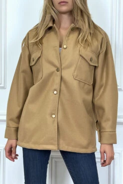 Veste Camel Bien épais Avec Poches Et Boutons Style Sur Chemise